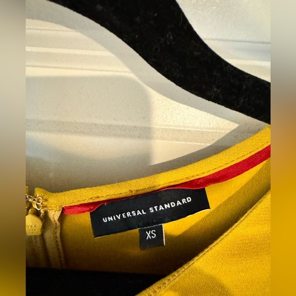 Universal Standard Chic Column Style Draped Regina Gown Size 10/12 Yellow EUC - Picture 5 of 7